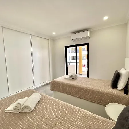 Topazio - Pool & Near The Center By Hd * فيلامورا